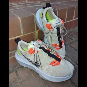 Nike Crater Impact size 4.5 Youth.